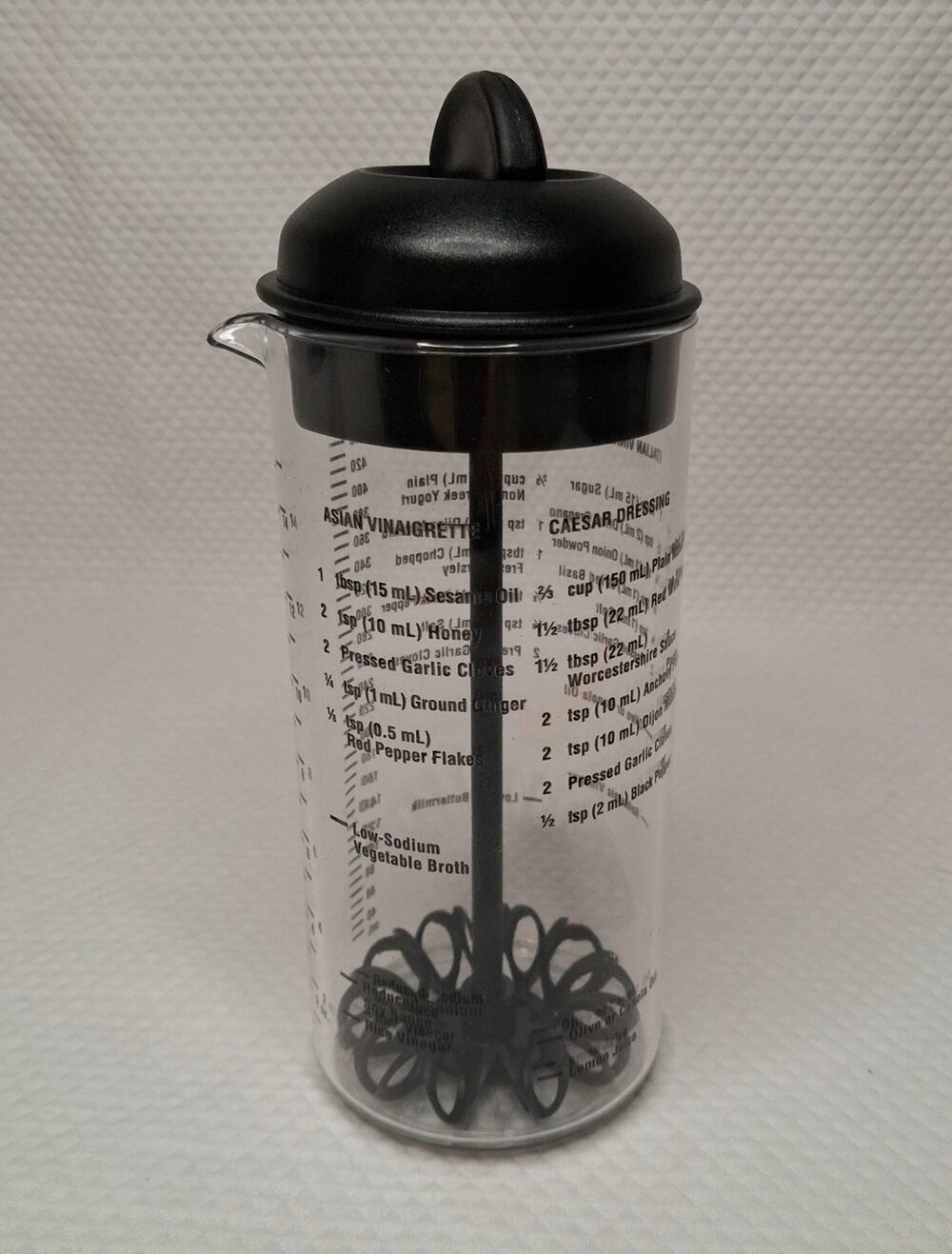 The Pampered Chef Measure Mix & Pour Salad Dressing Mixer Maker Retired EUC